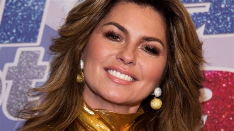 shania twain sexy|Shania Twain stuns in string bikini in video from tropical spring ...